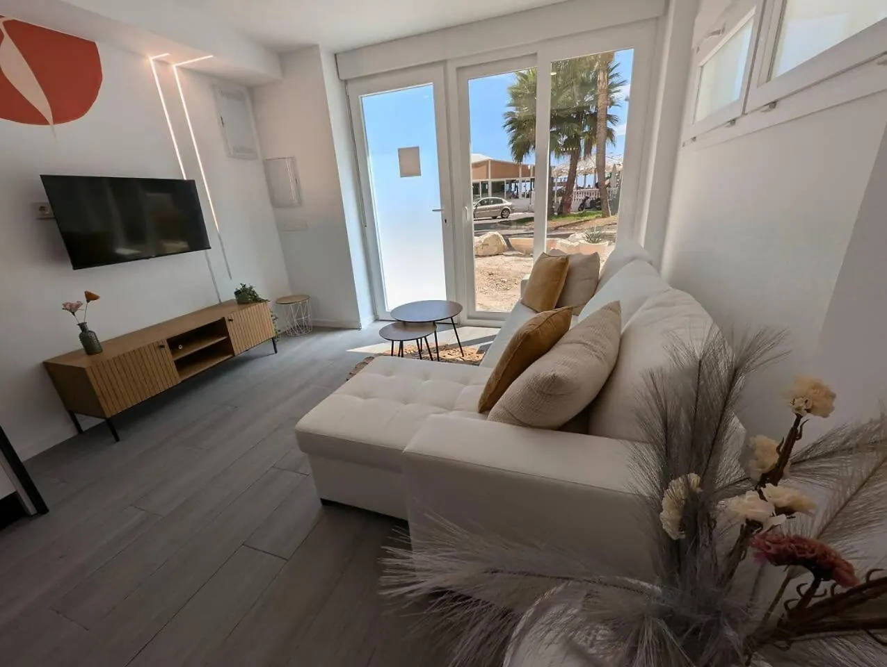 Bajondillo Beach Apartment Τορρεμολίνος